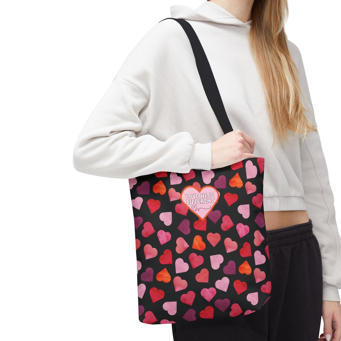 Trendy Love-Themed Reusable Valentine's Day Aesthetic Gen Z Heart Design Tote Large Storage Gift Accessory For Her Romantic and Stylish Tote Bag