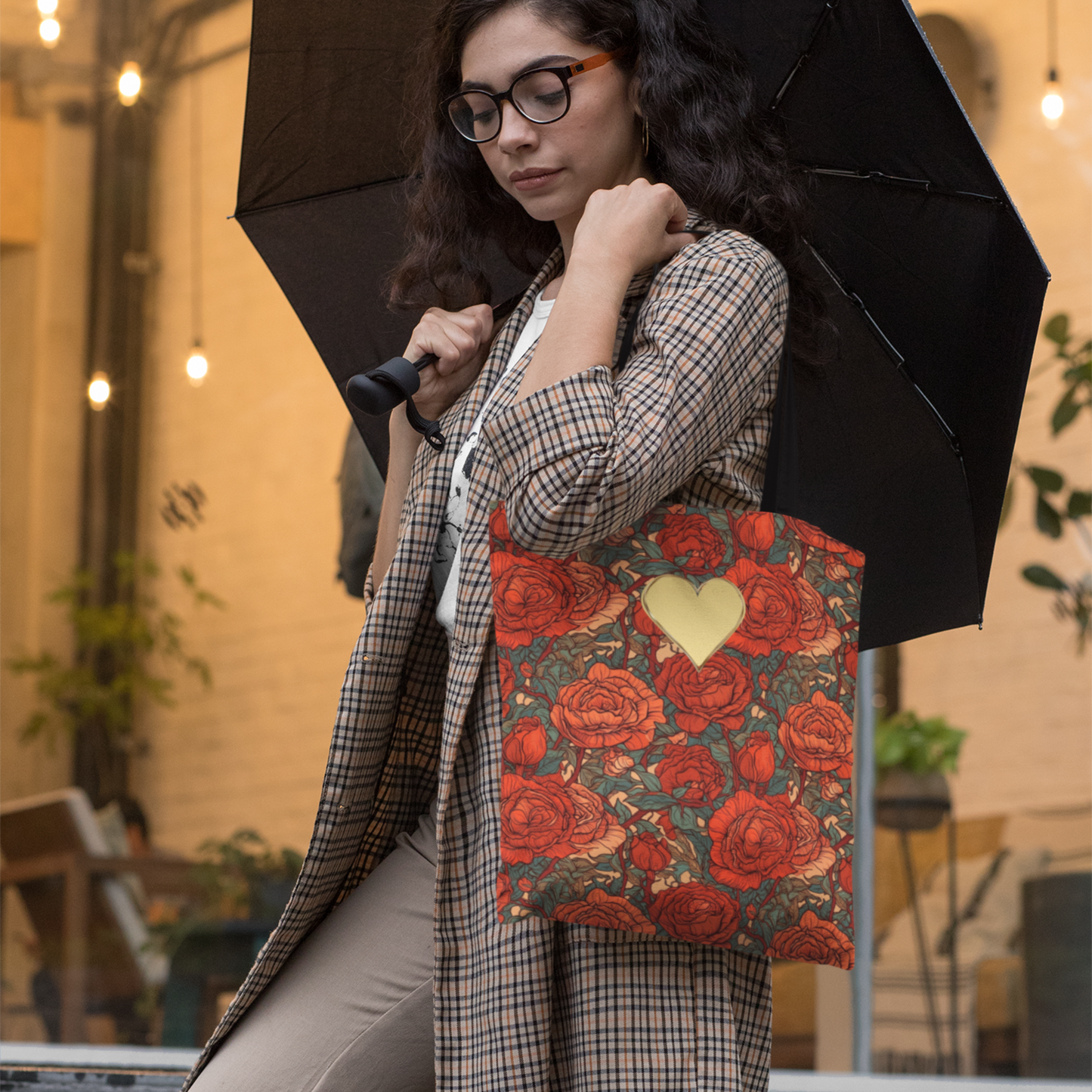 Chic Romantic Tote For Valentine's Day Roses and Hearts Bag Love Themed Gift For Women Gold Heart Embellished Durable Floral Tote Bag
