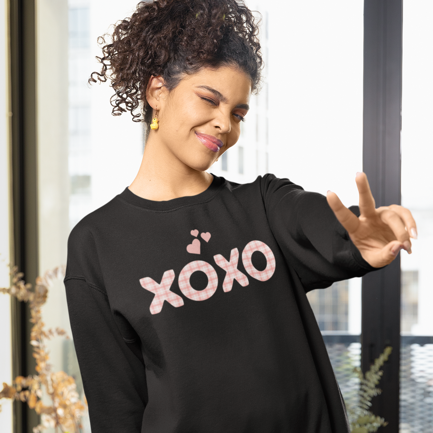 Cute Heart Sweatshirt For Couples Ethically-Made Sustainable Cotton Valentine Crewneck XOXO Plaid Romantic Shirt Thoughtful Gift Idea