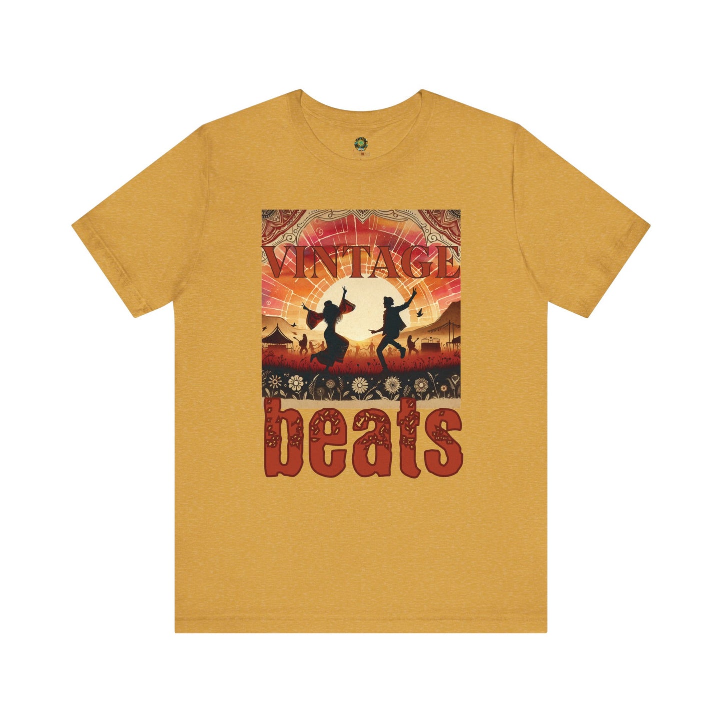 Vintage Beats Festival T-Shirt Trendy Silhouette Dancing Couple Boho Desert Rhythms Top for Music Lovers and Festival-Goers