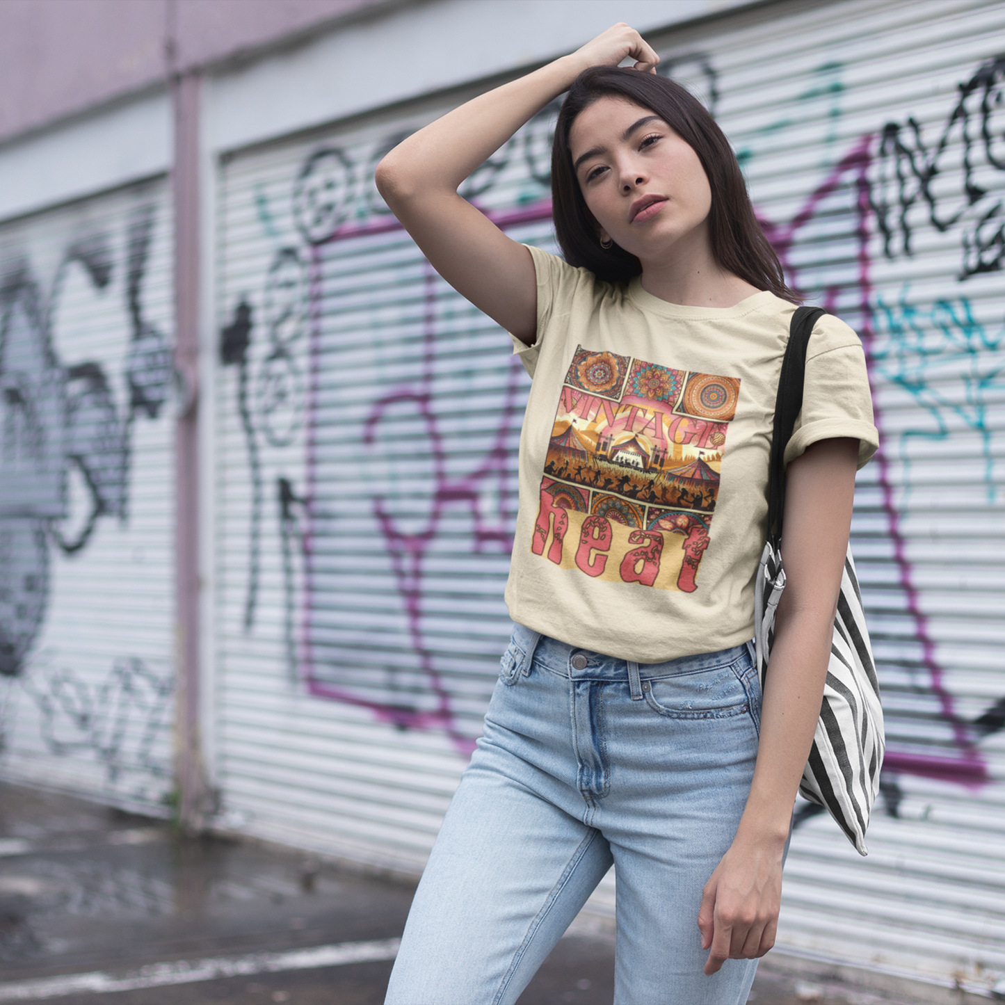 Vintage Heat T-Shirt Bohemian Desert Music Festival Tee for Festival-Goers Music Lovers