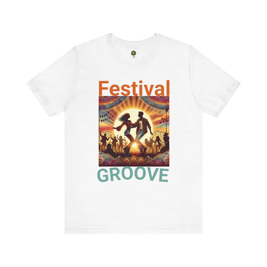 Festival Silhouette T-Shirt Trendy Festival Groove Top for Festival-Goers Dancing Couple Tee for Music Lovers Boho Style Dance Party