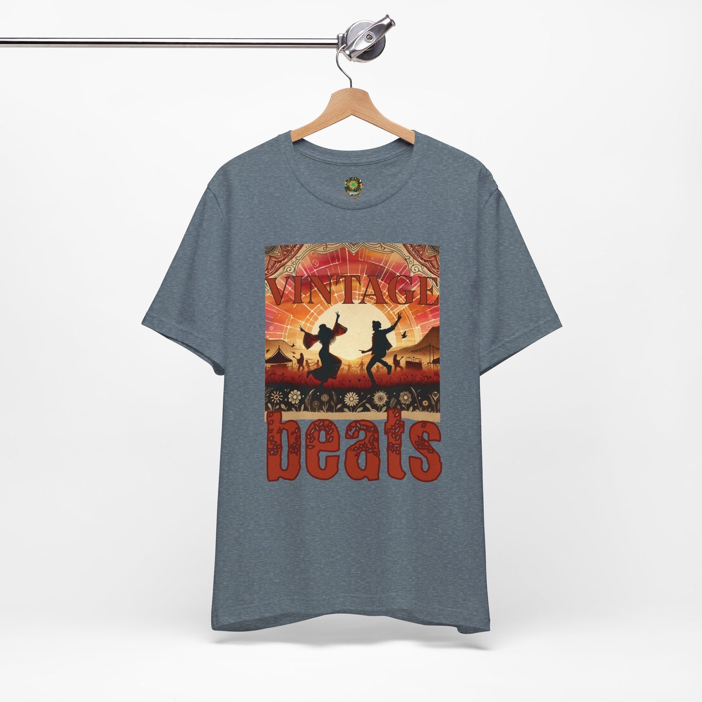 Vintage Beats Festival T-Shirt Trendy Silhouette  Dancing Couple Boho Desert Rhythms Top for Music Lovers and Festival-Goers